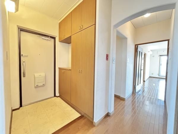 3LDK Apartment for Sale in Saitama City, 83m² - Thumbnail 2
