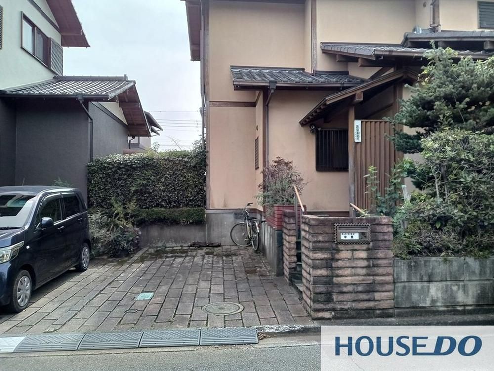 5DK House for Sale in Ryugasaki, Ibaraki - 9 Million Yen - Thumbnail 2
