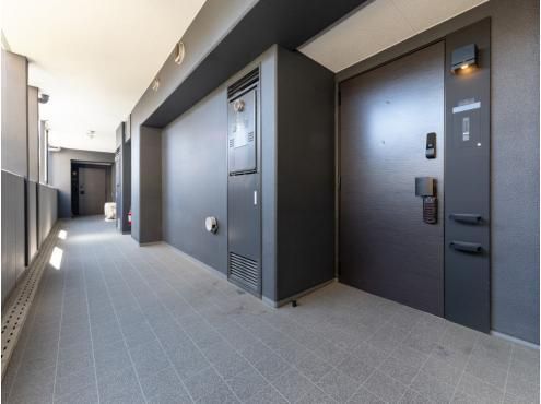 2LDK Apartment for Sale in Kohoku Ward, Yokohama - Thumbnail 3