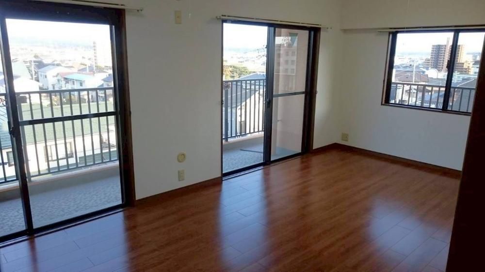 2LDK Apartment for Sale in Koriyama, Fukushima - 56.62m² - Thumbnail 4