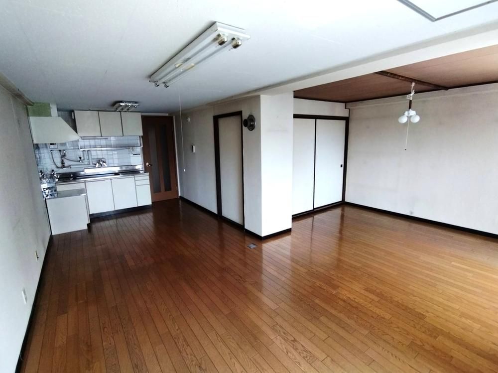 2LDK Apartment for Sale in Hiragishi, Sapporo - Thumbnail 4