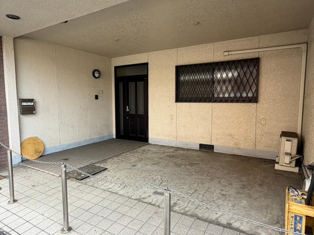 5K Used House for Sale in Fushimi-ku, Kyoto, 72.95 sqm Land - Thumbnail 3