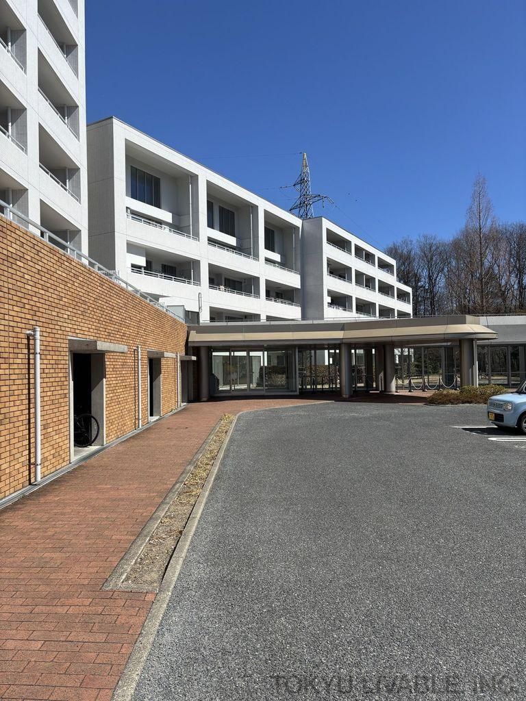 3LDK Apartment for Sale in Sendai, Miyagi - 72.19 sqm - Thumbnail 3