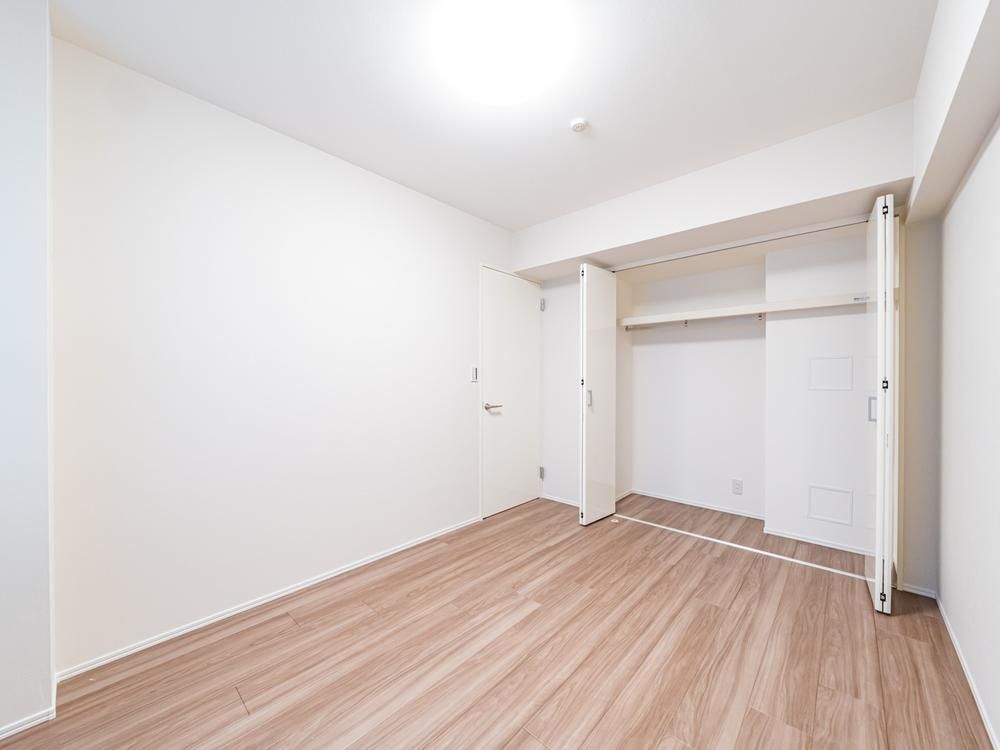 3LDK Apartment for Sale in Kagurazaka, Shinjuku, Tokyo 75.22m2 - Thumbnail 4
