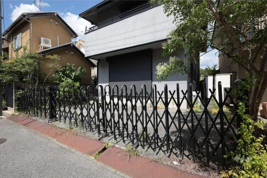 4LDK Detached House for Sale in Takarazuka, Hyogo - Thumbnail 3