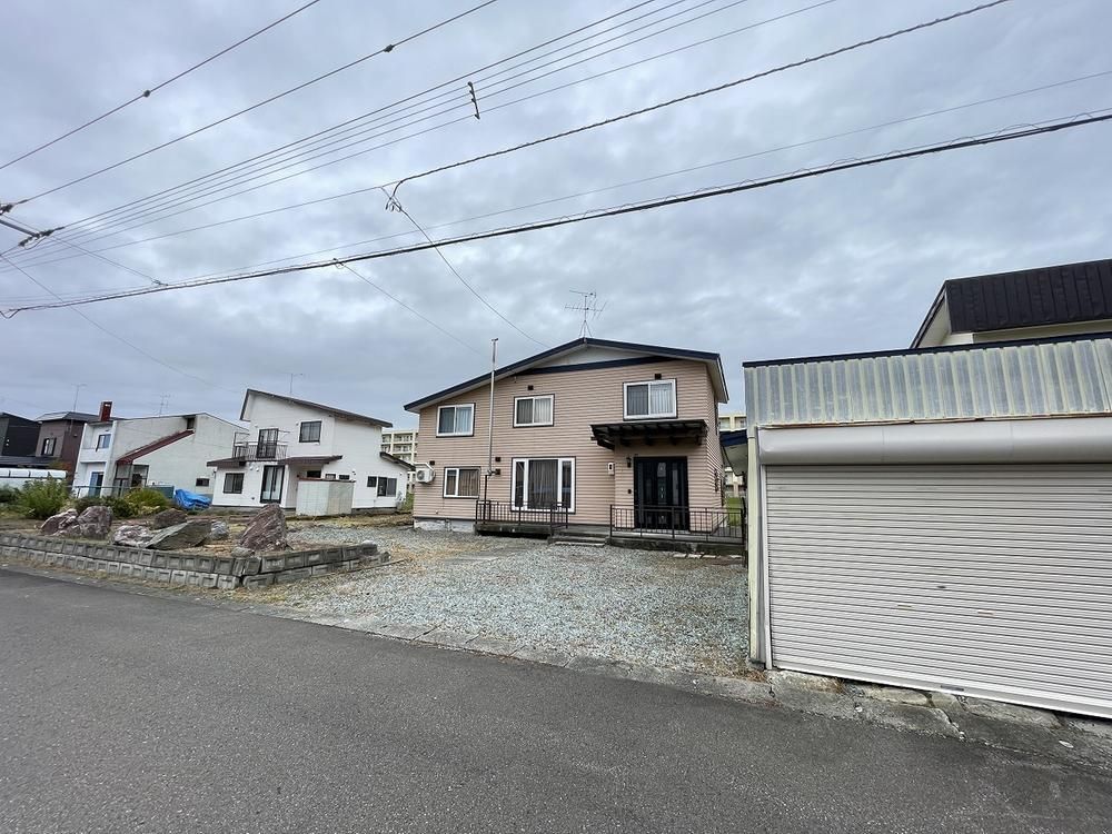 5LDK Detached House for Sale in Bibai City, Hokkaido - Thumbnail 2