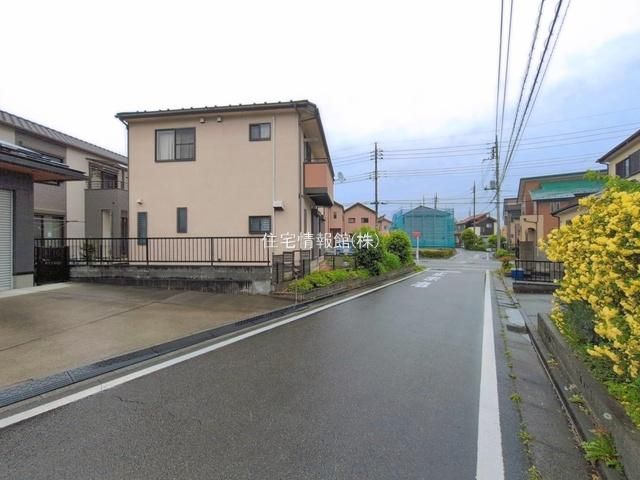 4LDK Detached House in Hachioji City, Tokyo - 31,990,000 Yen - Thumbnail 2