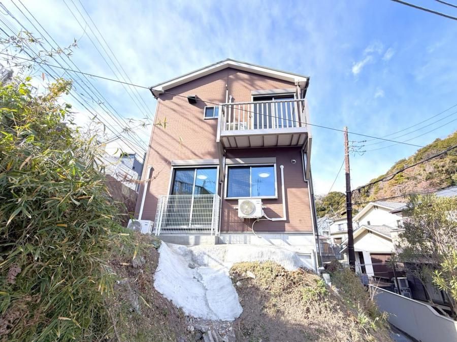 Renovated 2LDK House in Yokosuka, 74.52m² with Parking - Thumbnail 2