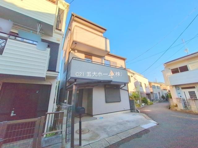 Refurbished 3LDK House near Kashiwa Station, Chiba - Thumbnail 2