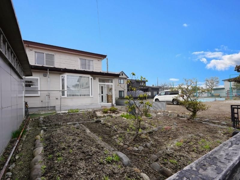 4LDK House for Sale in Tomakomai, Hokkaido - 101m2 - Thumbnail 2