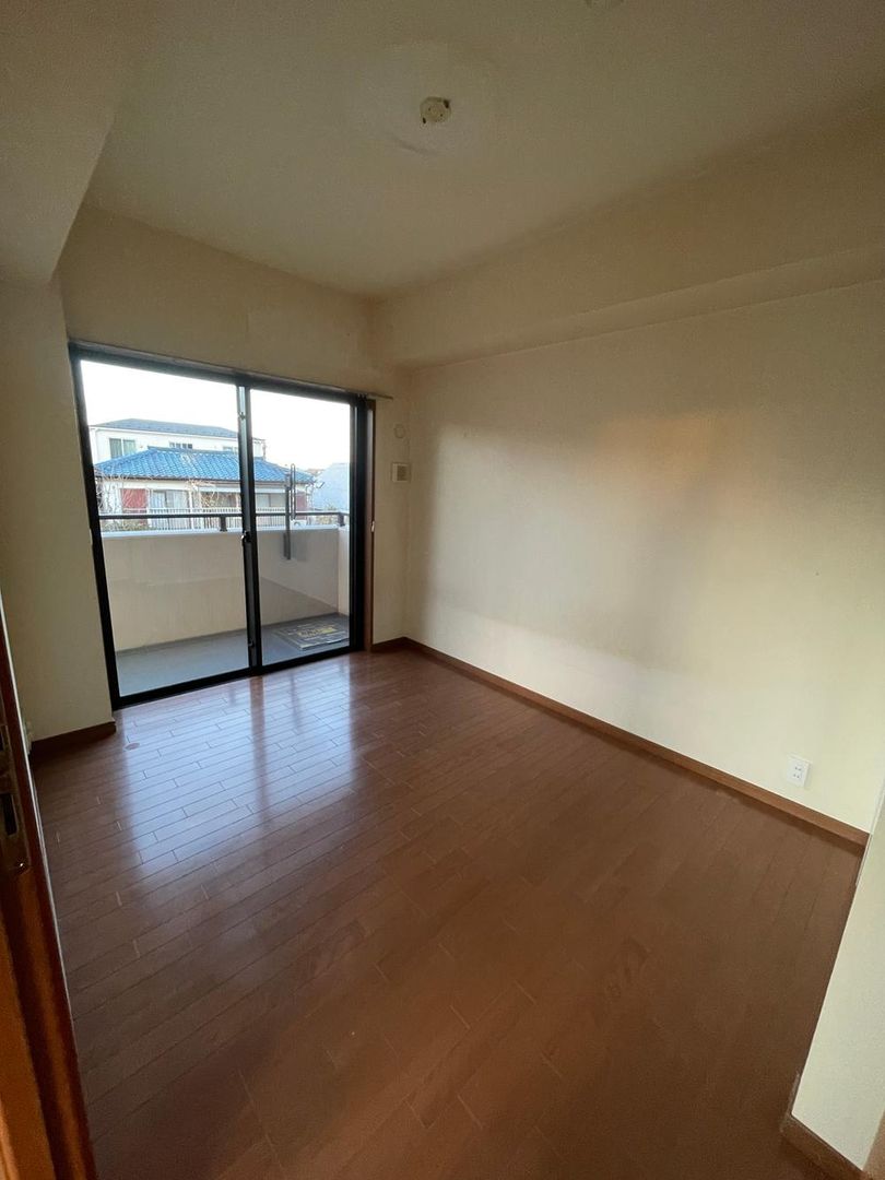 3LDK Apartment for Sale in Miyamae Ward, Kawasaki - Thumbnail 4
