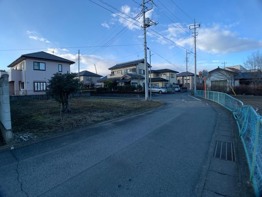Land for Sale in Midori City, Gunma - 191m2 Corner Plot - Thumbnail 2