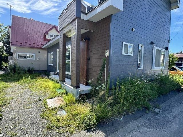 Renovated 4LDK House for Sale in Chitose, Hokkaido - Thumbnail 3