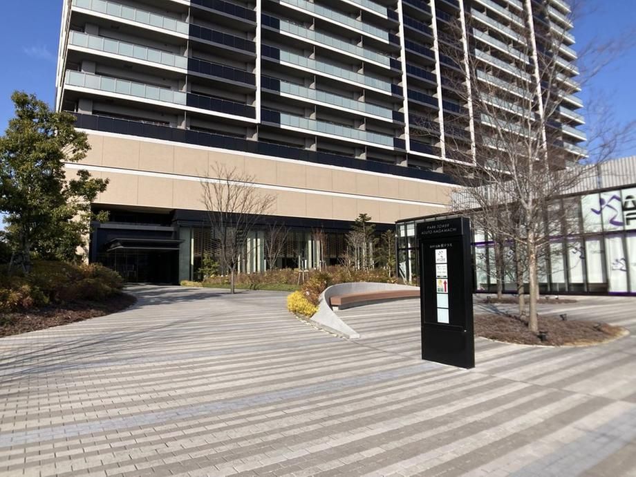 Park Tower Asto Nagamachi 3LDK Apartment in Sendai, Miyagi - Thumbnail 2