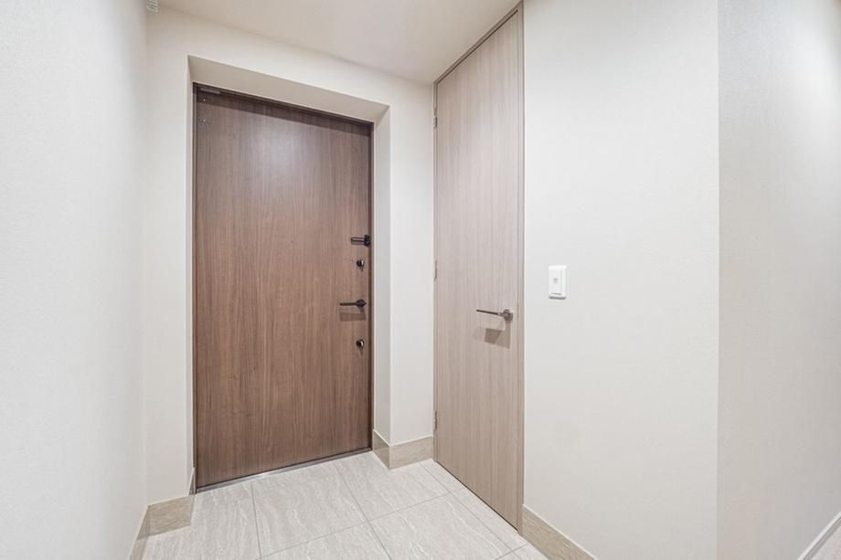 3LDK Apartment for Sale in Shibuya, Tokyo – 78m² Proud Tower - Thumbnail 2