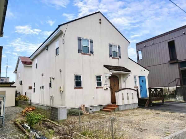 4LDK Detached House with Hobby Room in Tomakomai, Hokkaido - Thumbnail 2