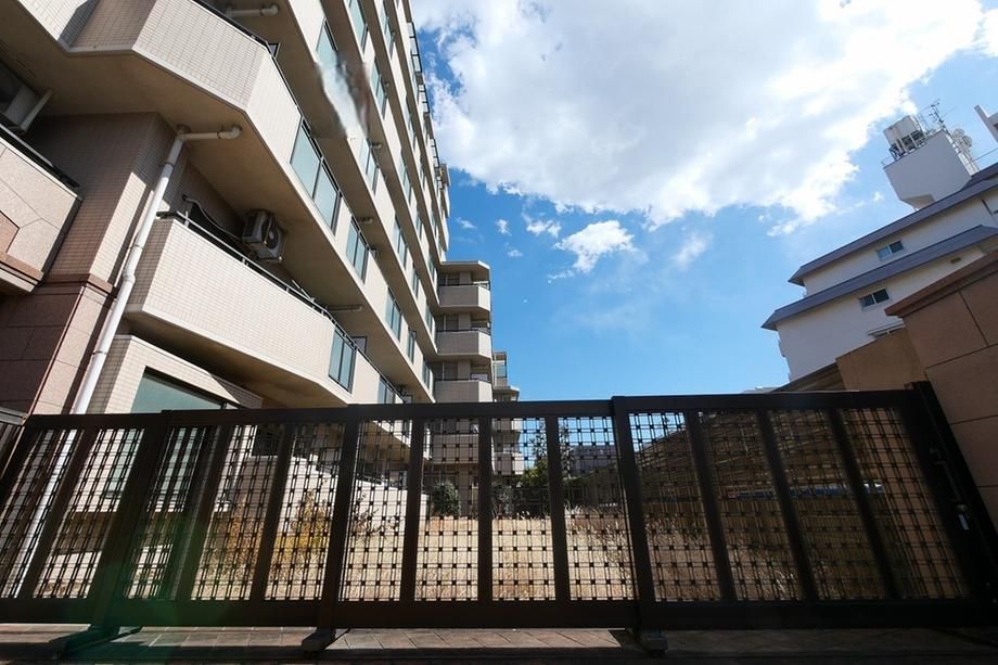 Renovated 3LDK Apartment Near Nishifuna Station Funabashi - Thumbnail 3