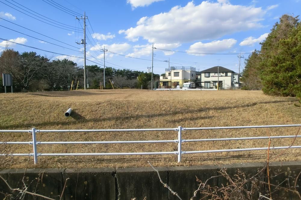 Land for Sale in Sakuragaoka, Toride City, Ibaraki - 1,359 sqm - Thumbnail 4