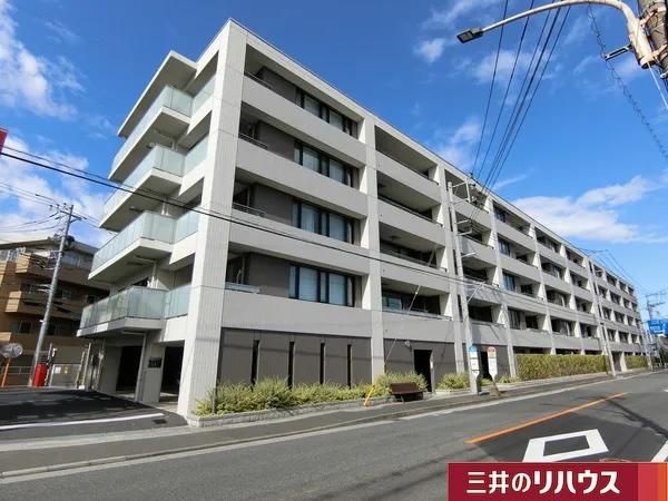 3LDK Apartment in Kawasaki, Kanagawa - Cosmo Motosumiyoshi - Thumbnail 2