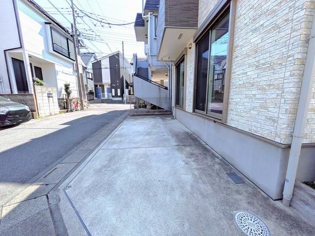 2LDK+S House for Sale in Kita-ku, Saitama City - Thumbnail 2