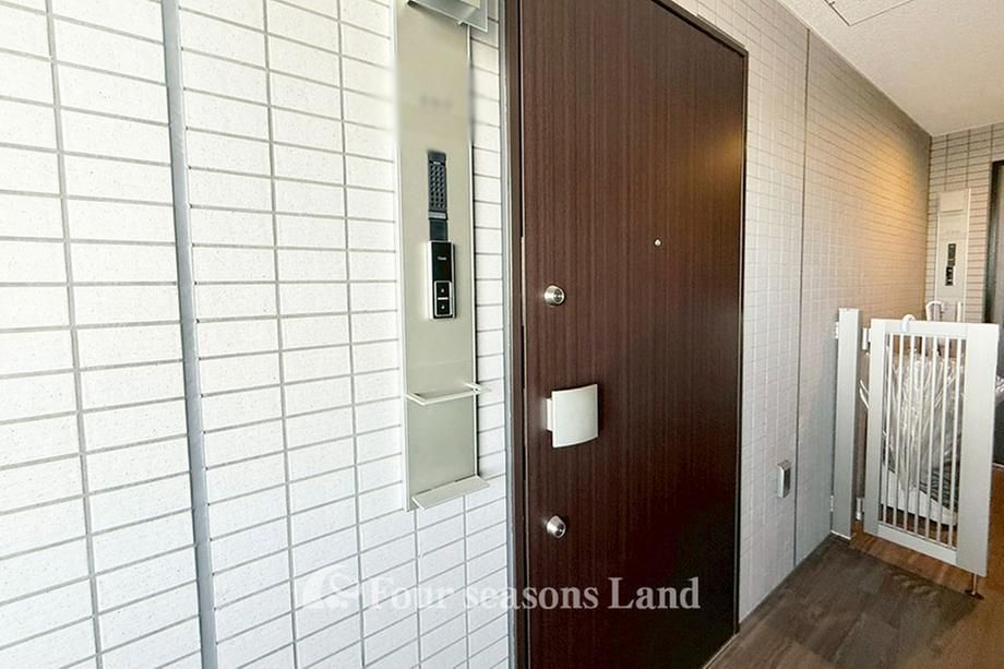1LDK Apartment for Sale in Chigasaki, Kanagawa - Thumbnail 2