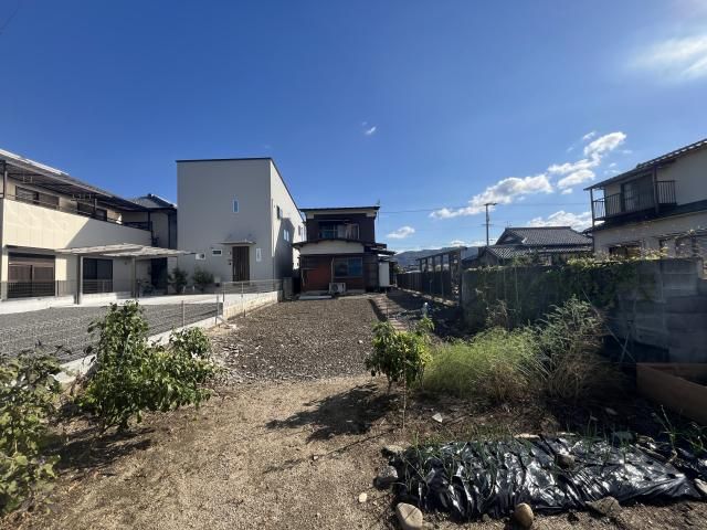 Land for Sale in Iyo City, Ehime - 415.9 sqm, Near Station - Thumbnail 3