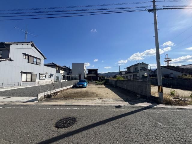 Land for Sale in Iyo City, Ehime - 415.9 sqm, Near Station - Thumbnail 2