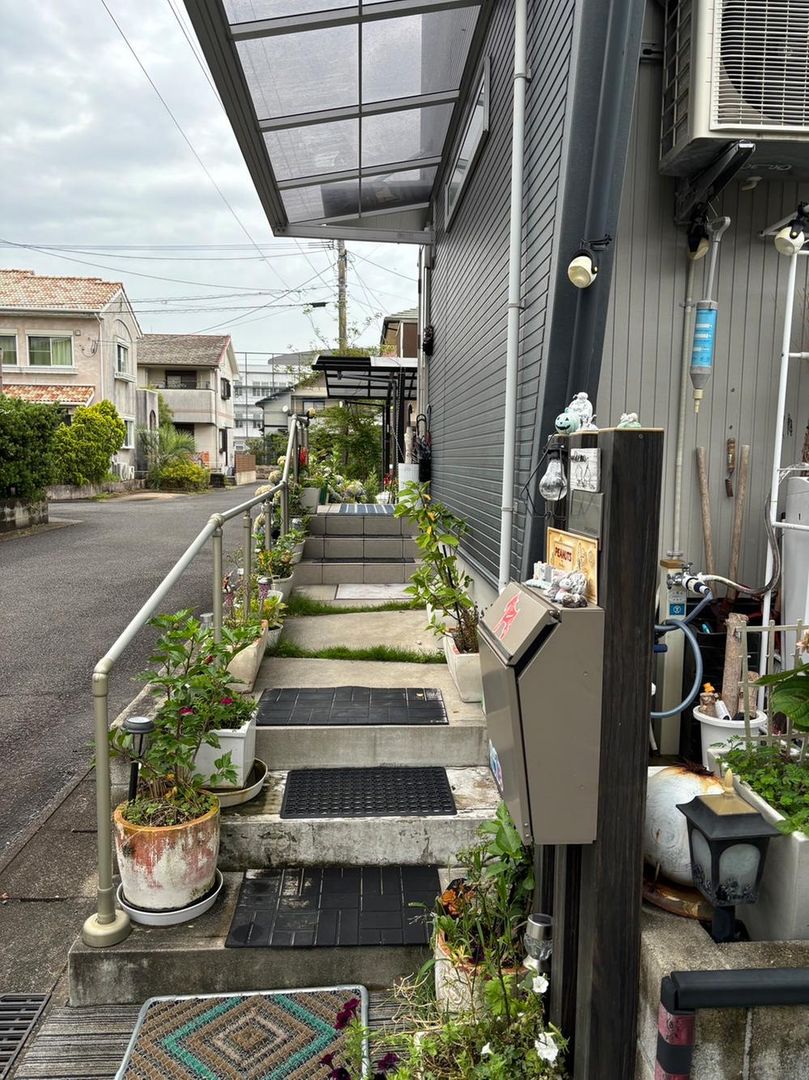 3LDK House in Miyazaki City with Large Lot and Parking - Thumbnail 4