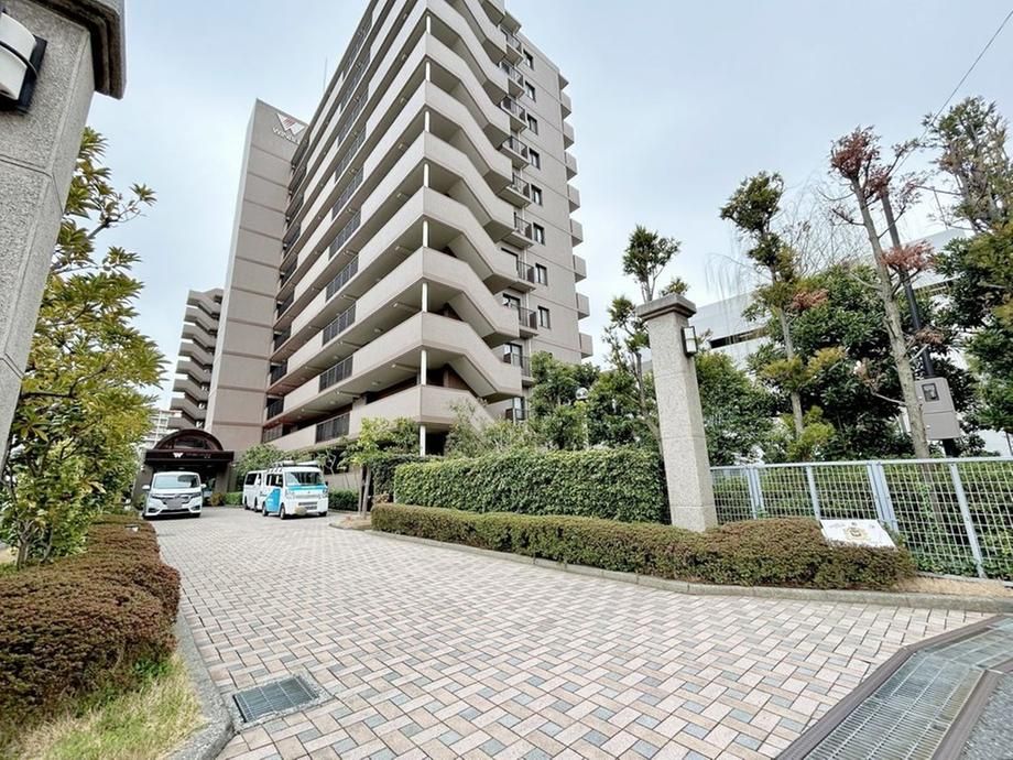 2LDK Apartment for Sale in Funabashi City, Chiba - Thumbnail 4