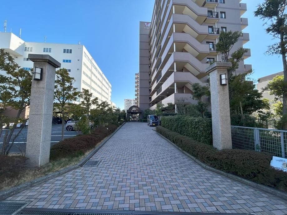 2LDK Apartment for Sale in Funabashi City, Chiba - Thumbnail 2