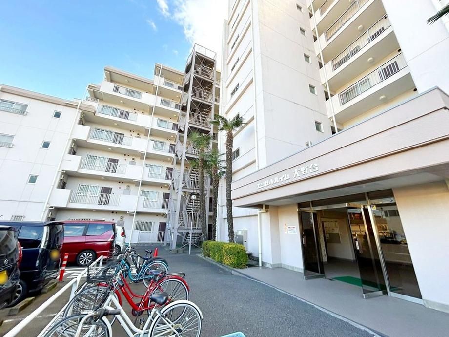 2LDK Apartment for Sale in Sagamihara, Kanagawa - Thumbnail 2