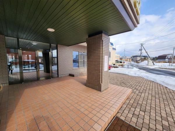 3LDK Apartment for Sale in Hakodate, Hokkaido - 110m2 - Thumbnail 2