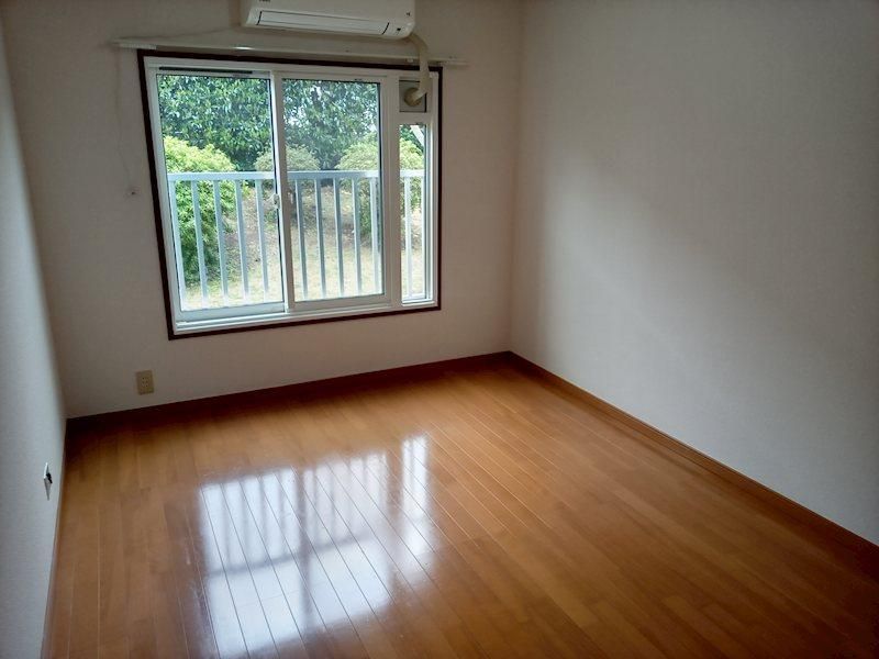 2LDK Apartment for Sale in Yokohama Asahi-ku - 59.14m2 - Thumbnail 4