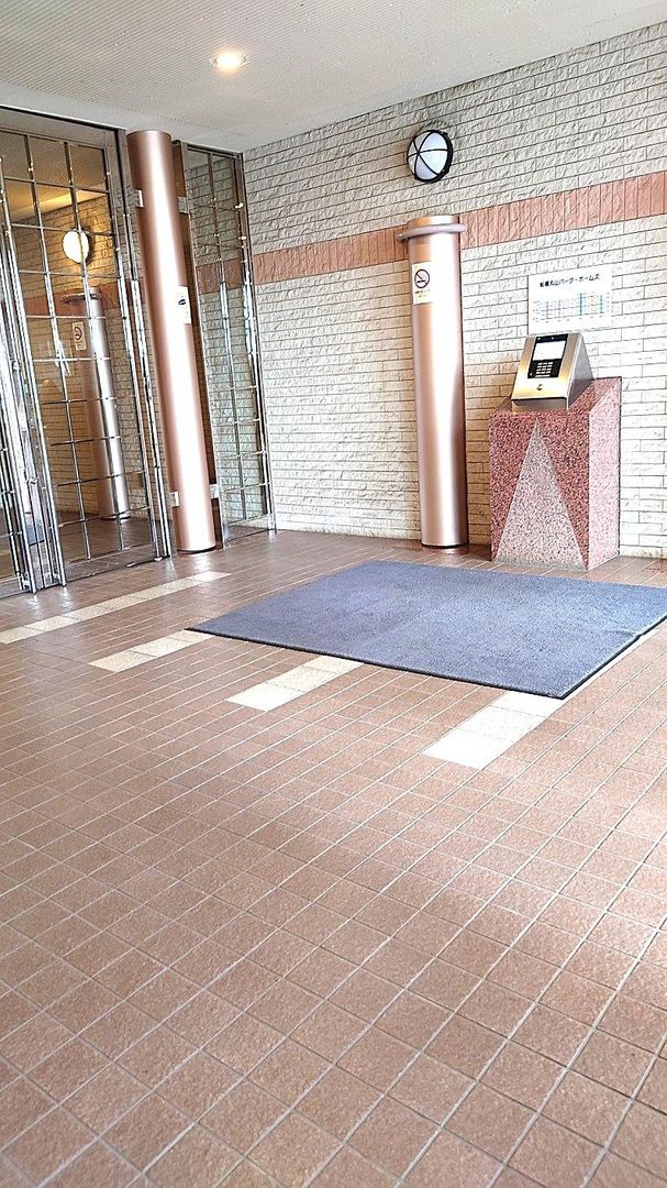 Renovated 3LDK Apartment in Funabashi, Chiba - 71.68m2 - Thumbnail 4