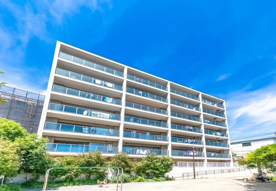 3LDK Apartment for Sale in Miyamae-ku, Kawasaki - Thumbnail 2