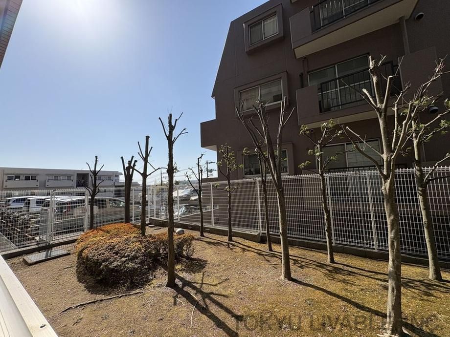 3LDK Apartment for Sale in Miyamae-ku, Kawasaki - Thumbnail 4