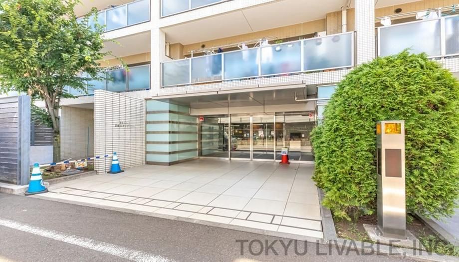 3LDK Apartment for Sale in Miyamae-ku, Kawasaki - Thumbnail 3