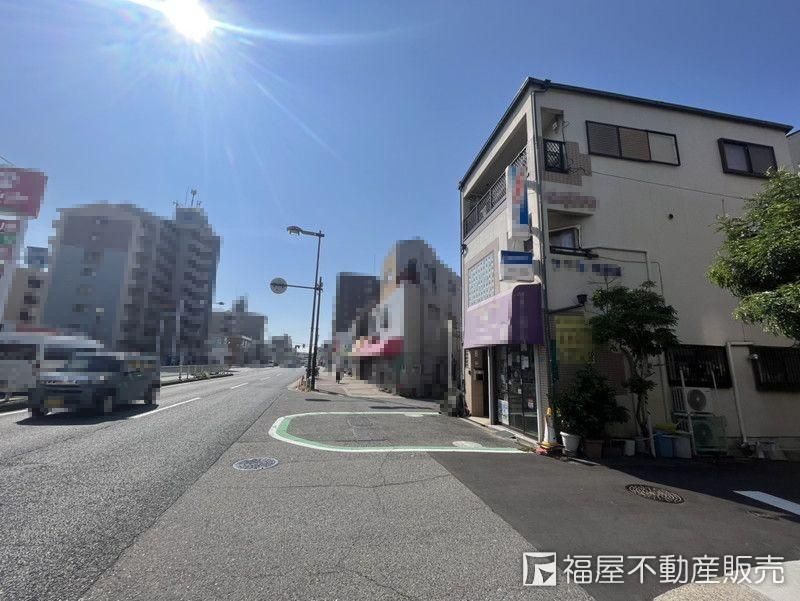 4LDK Steel-Frame House for Sale in Hirano, Osaka - Thumbnail 2