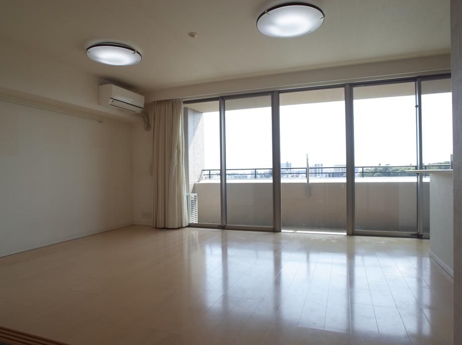 3LDK Apartment for Sale in Miyazaki City, Miyazaki Prefecture - Thumbnail 4