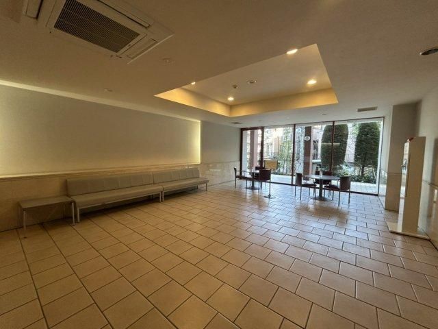 3LDK Apartment for Sale in Aoba-ku, Yokohama - Thumbnail 2