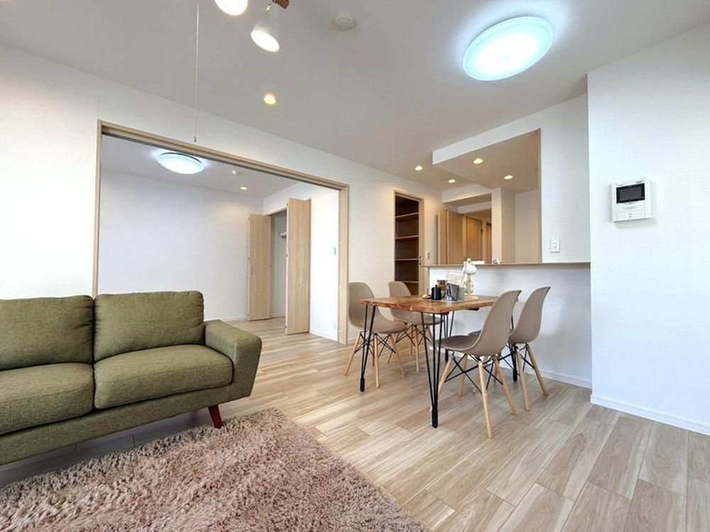 Renovated 4LDK Apartment in Kochi City, 88m2 - Thumbnail 3