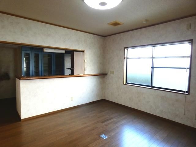 3LDK+S House for Sale in Iwakuni, Yamaguchi - 95 sqm - Thumbnail 4