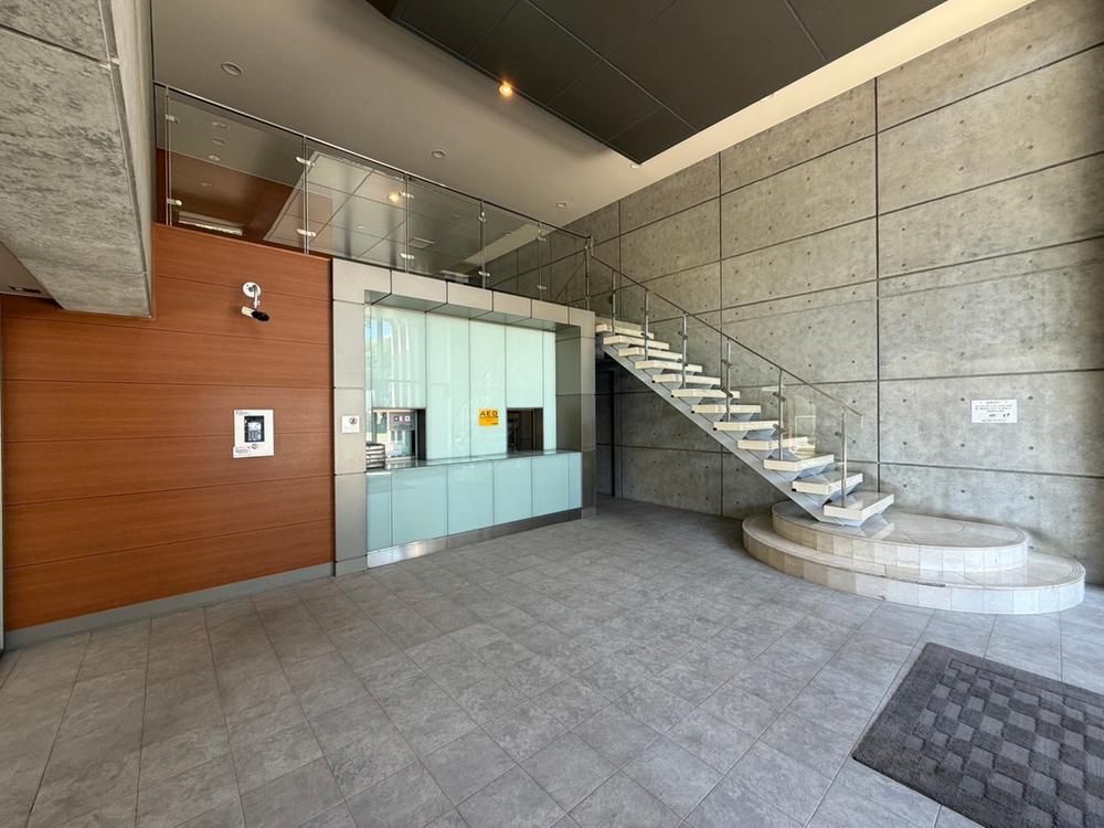 Renovated 3LDK Apartment in Kawasaki, Kanagawa for Sale - Thumbnail 4