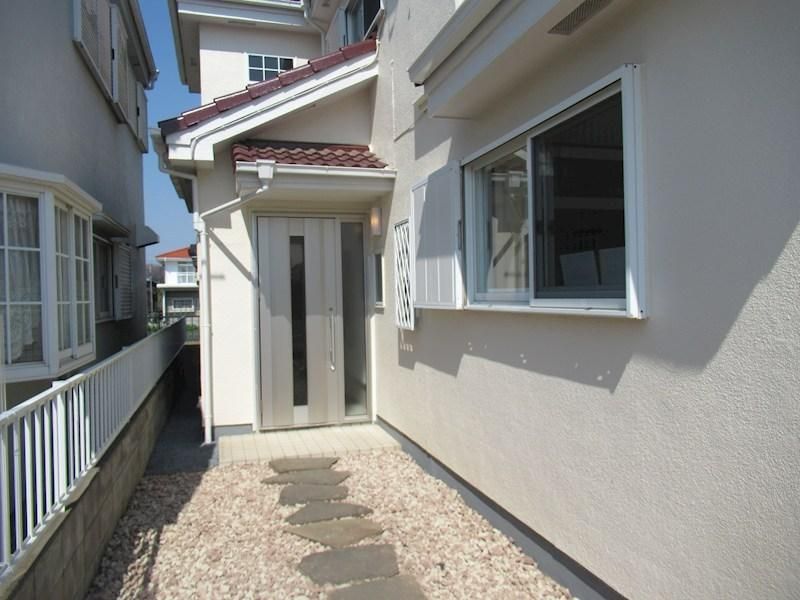 Renovated 4LDK+S House in Tsuchiura, Ibaraki - 116.75m2 - Thumbnail 2