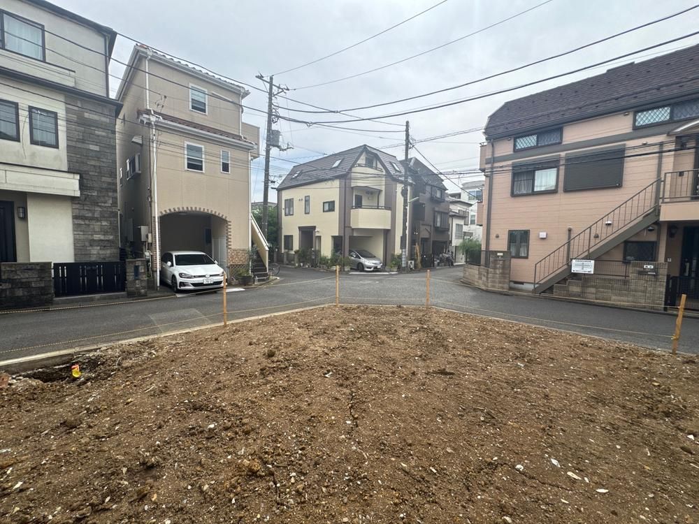 Land for Sale in Setagaya-ku, Tokyo - 65.8 sqm Corner Lot - Thumbnail 3