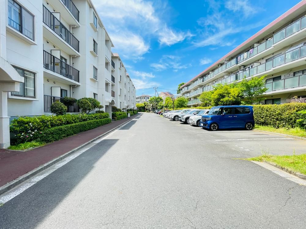 Renovated 3LDK Apartment for Sale in Funabashi, Chiba - Thumbnail 2