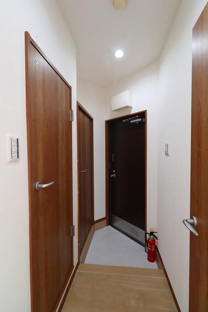 Renovated 1LDK Apartment for Sale in Naha, Okinawa - Thumbnail 4