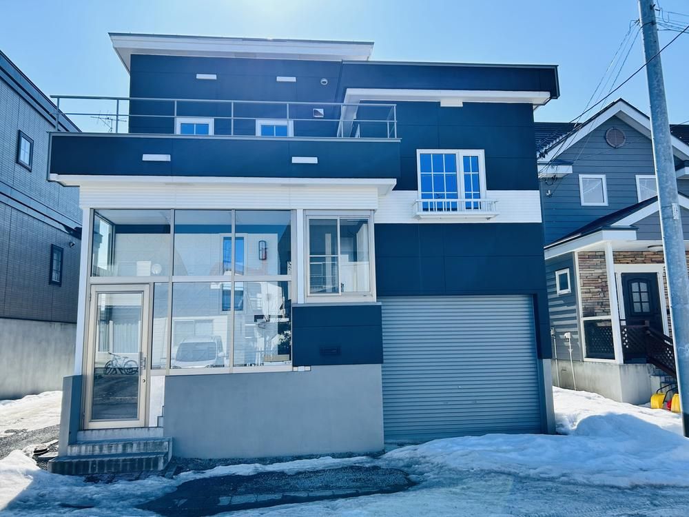 Renovated 5LDK House in Asahikawa, Hokkaido for Sale - Thumbnail 2