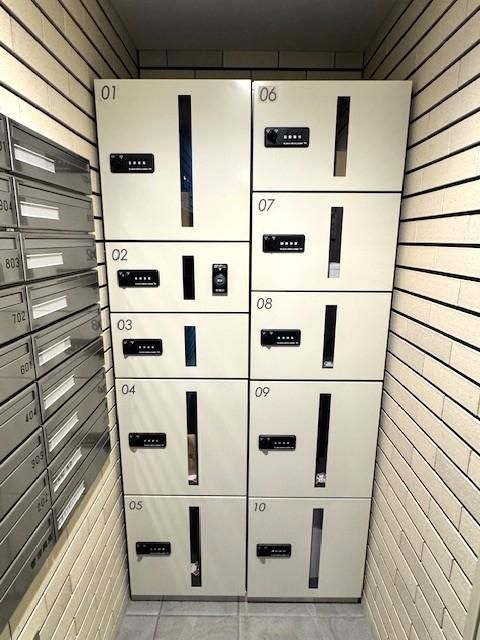 3LDK Apartment Near Kita 18-jo Station in Sapporo - Thumbnail 4