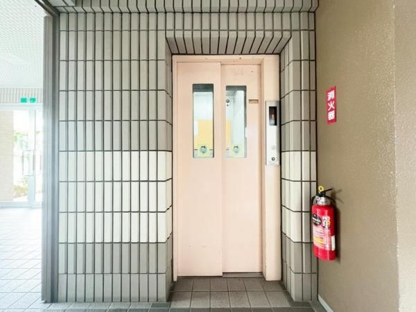 Renovated 3LDK+S Apartment in Sendai, Miyagi – 77m² - Thumbnail 3